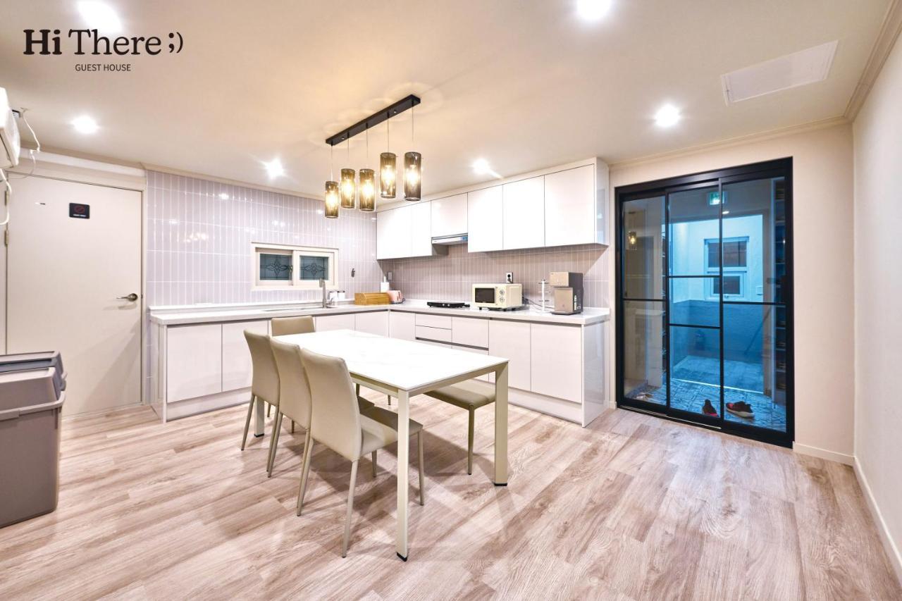Hithere Guesthouse Сеул Екстер'єр фото