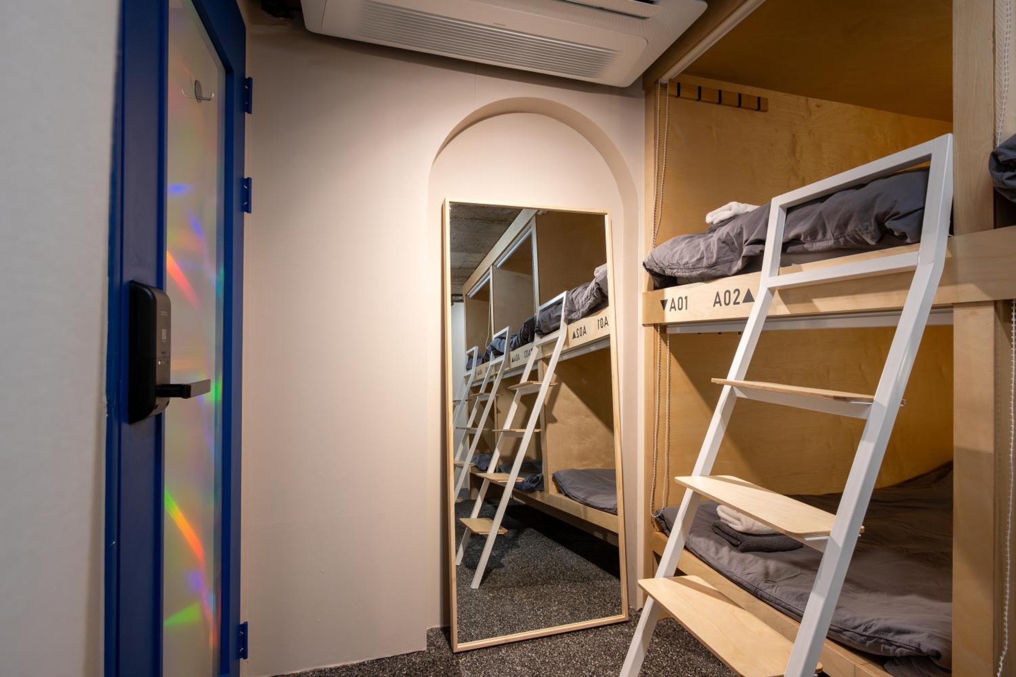 Hithere Guesthouse Сеул Екстер'єр фото