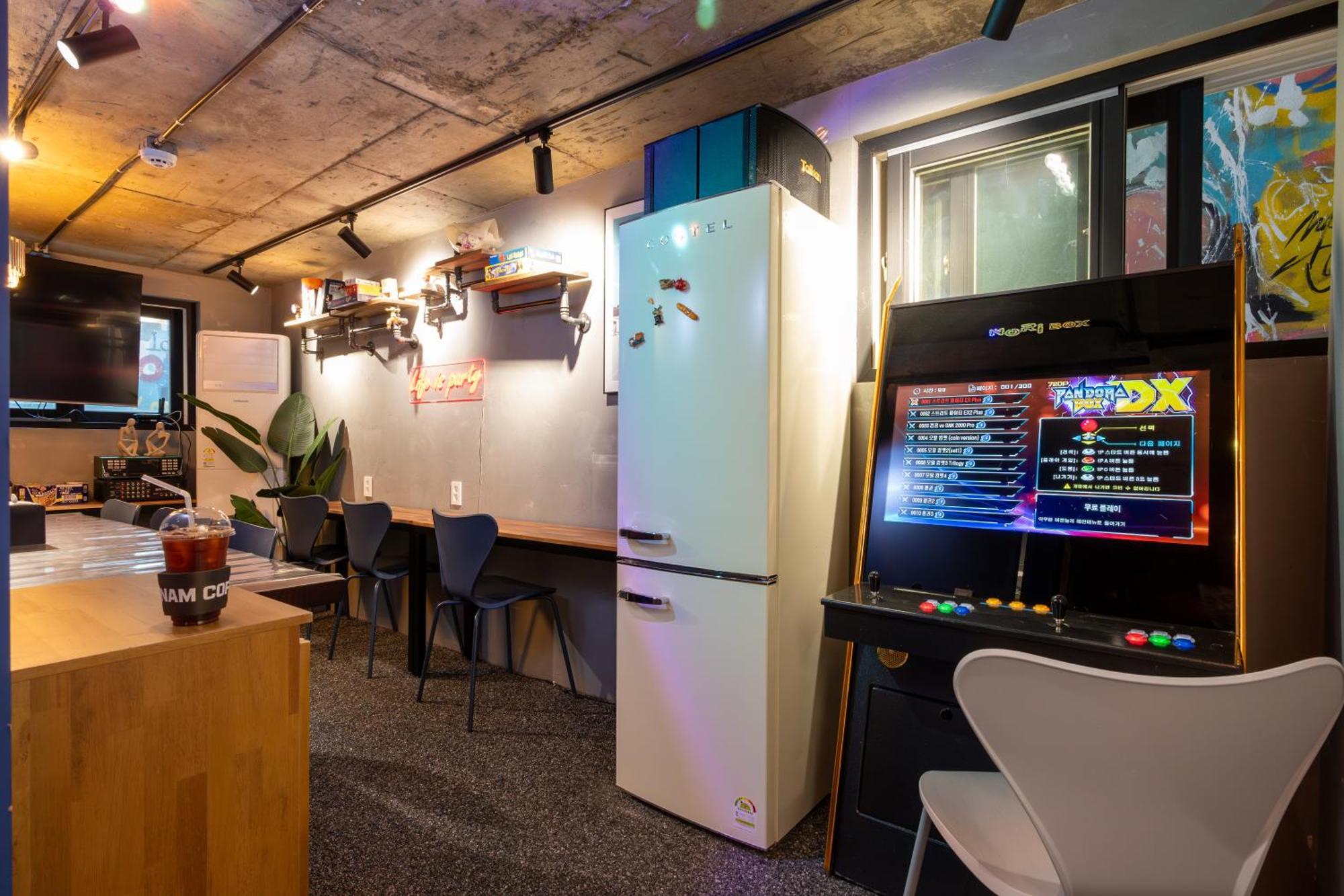 Hithere Guesthouse Сеул Екстер'єр фото